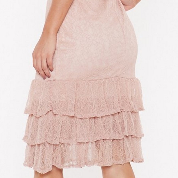 NEW 🌺 Lace Maxi Dress NWT - Picture 8 of 8